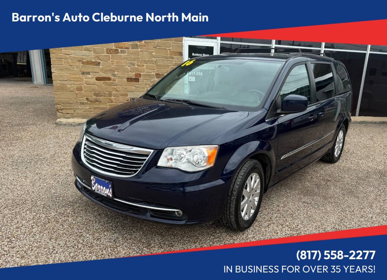 2016 CHRYSLER Town and Country