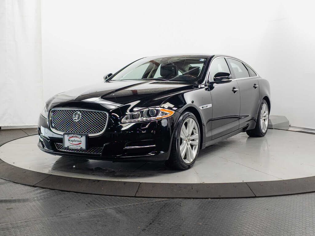 2012 JAGUAR XJ