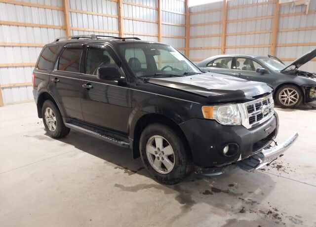 2011 FORD Escape