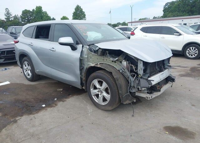 2021 TOYOTA Highlander