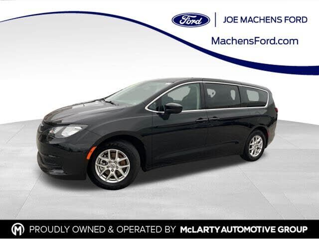 2023 CHRYSLER Voyager