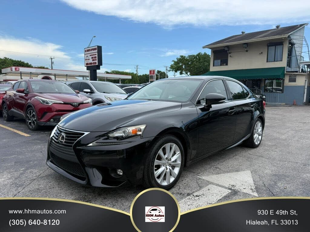 2016 LEXUS IS