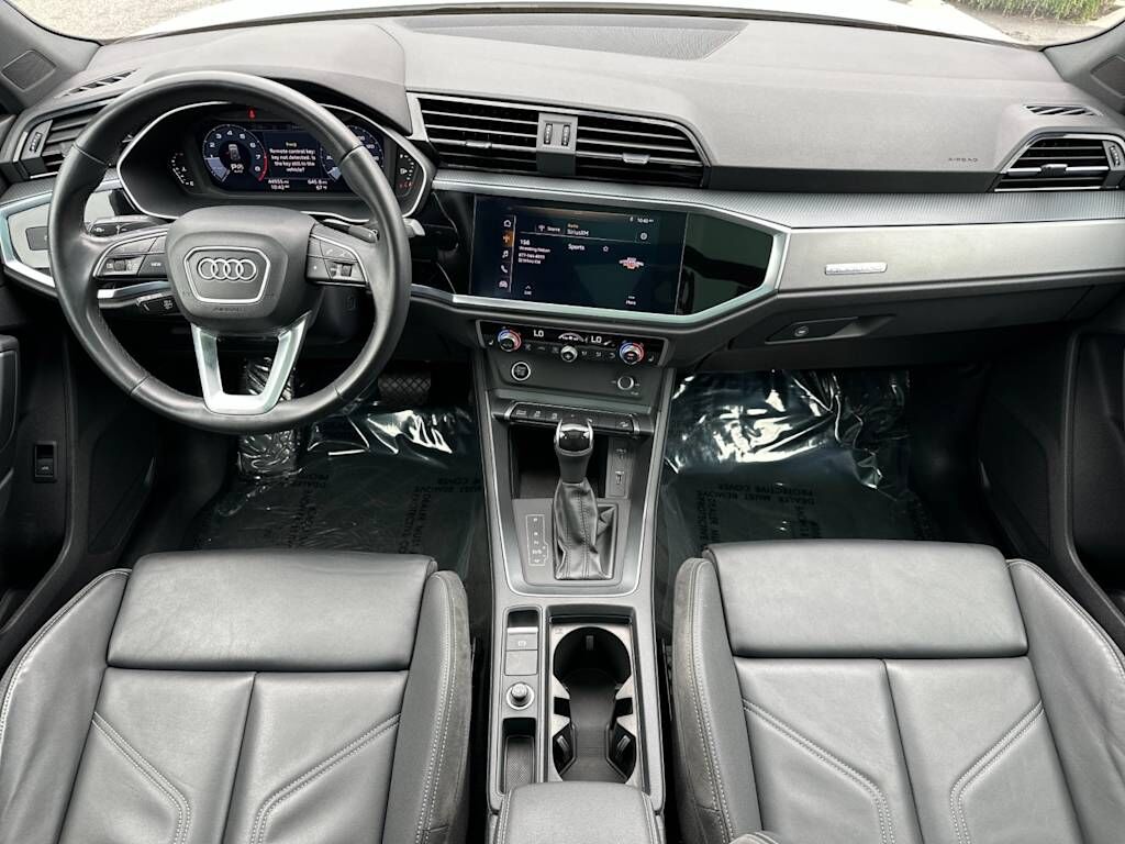 2021 Audi Q3