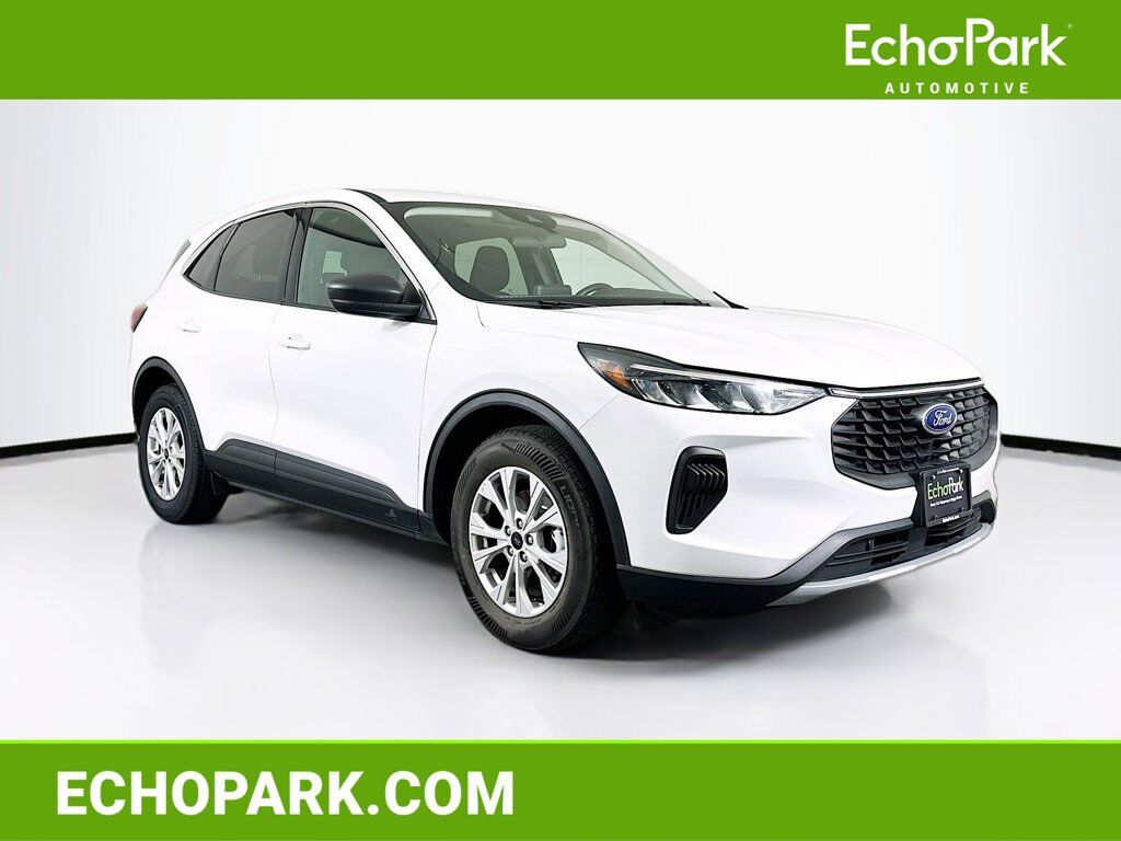 2024 FORD Escape