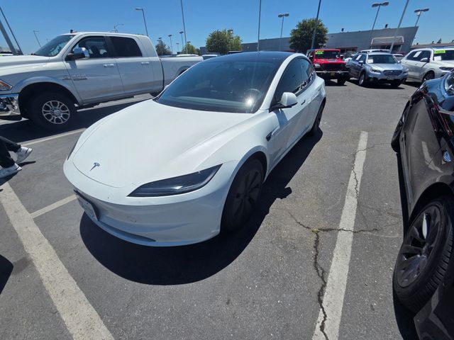 2025 TESLA Model 3