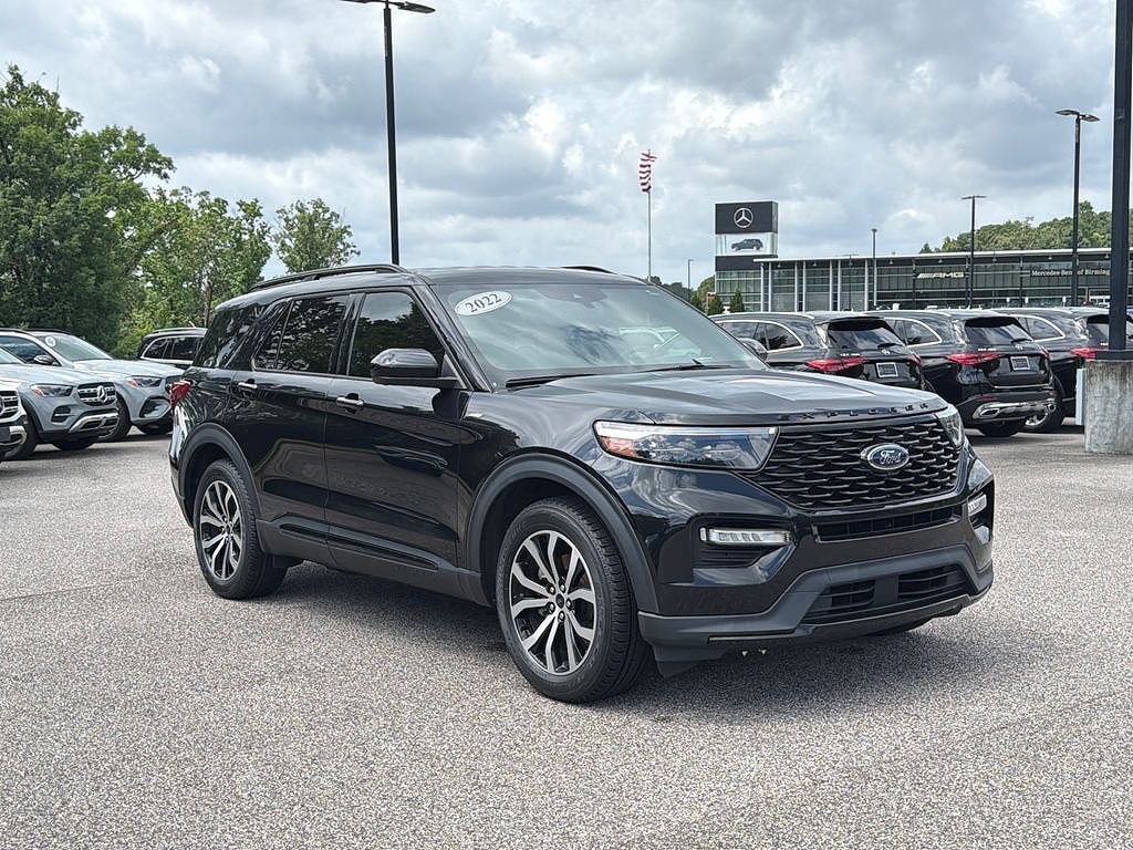 2022 FORD Explorer