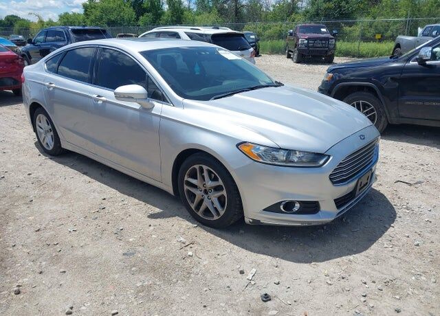 2015 FORD Fusion
