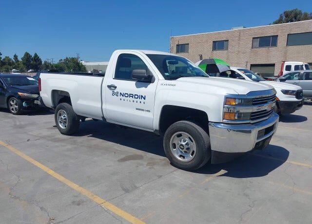 2017 CHEVROLET Silverado