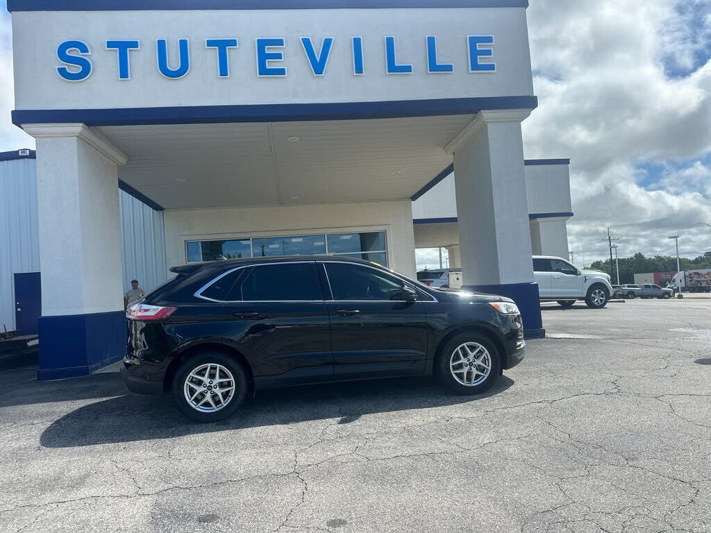 2024 FORD Edge