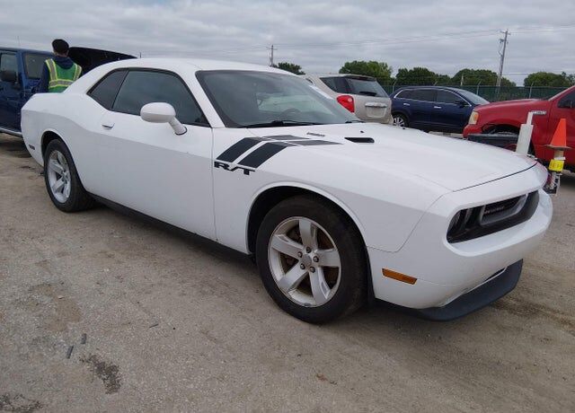 2013 DODGE Challenger