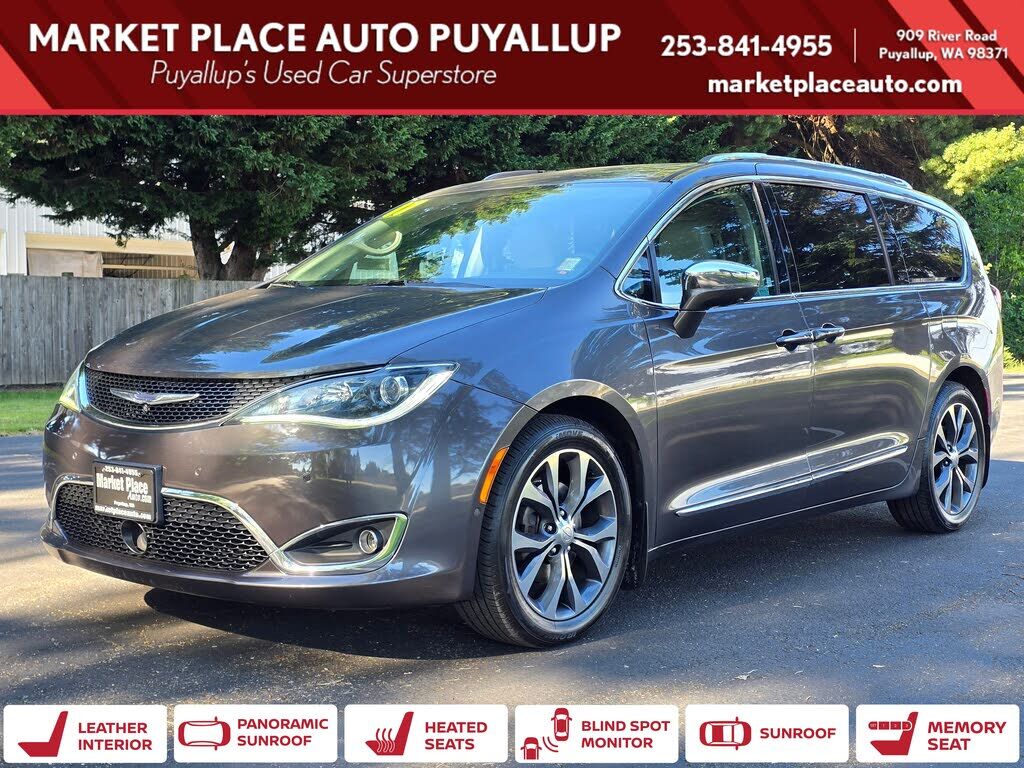 2017 CHRYSLER Pacifica
