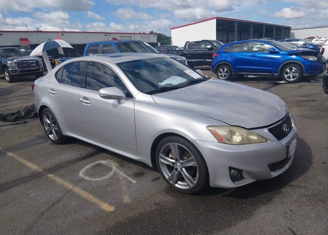 2011 LEXUS IS