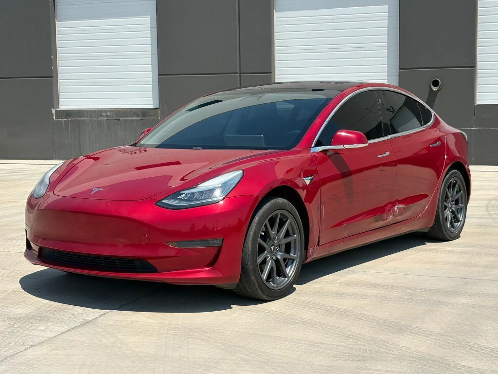 2018 TESLA Model 3