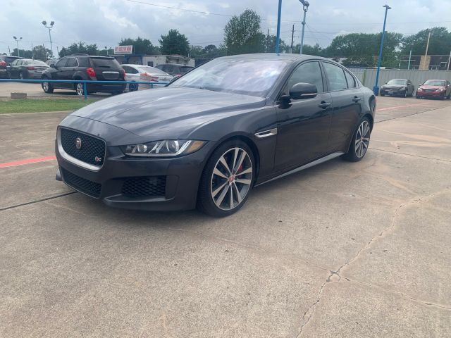 2019 JAGUAR XE