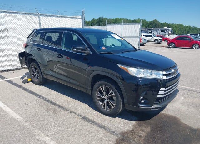 2018 TOYOTA Highlander