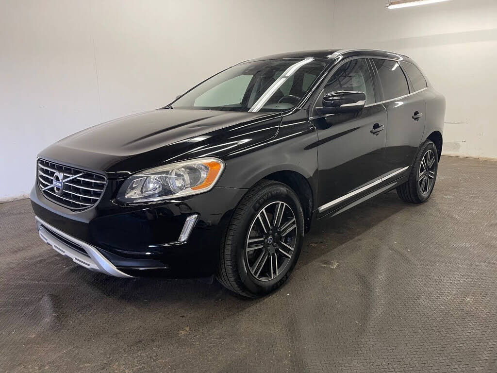 2017 VOLVO XC60