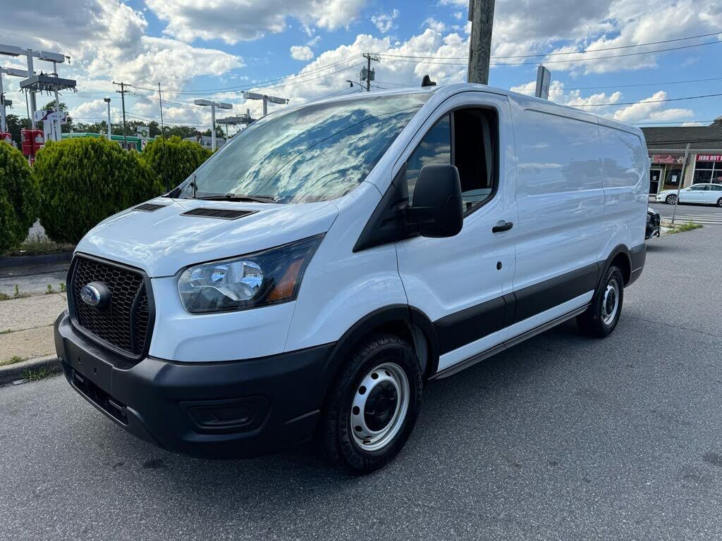 2022 FORD Transit
