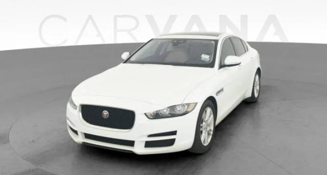 2019 JAGUAR XE