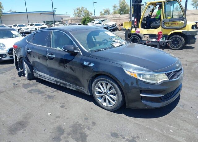 2018 KIA Optima