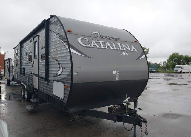 2017 FOREST RIVER Catalina