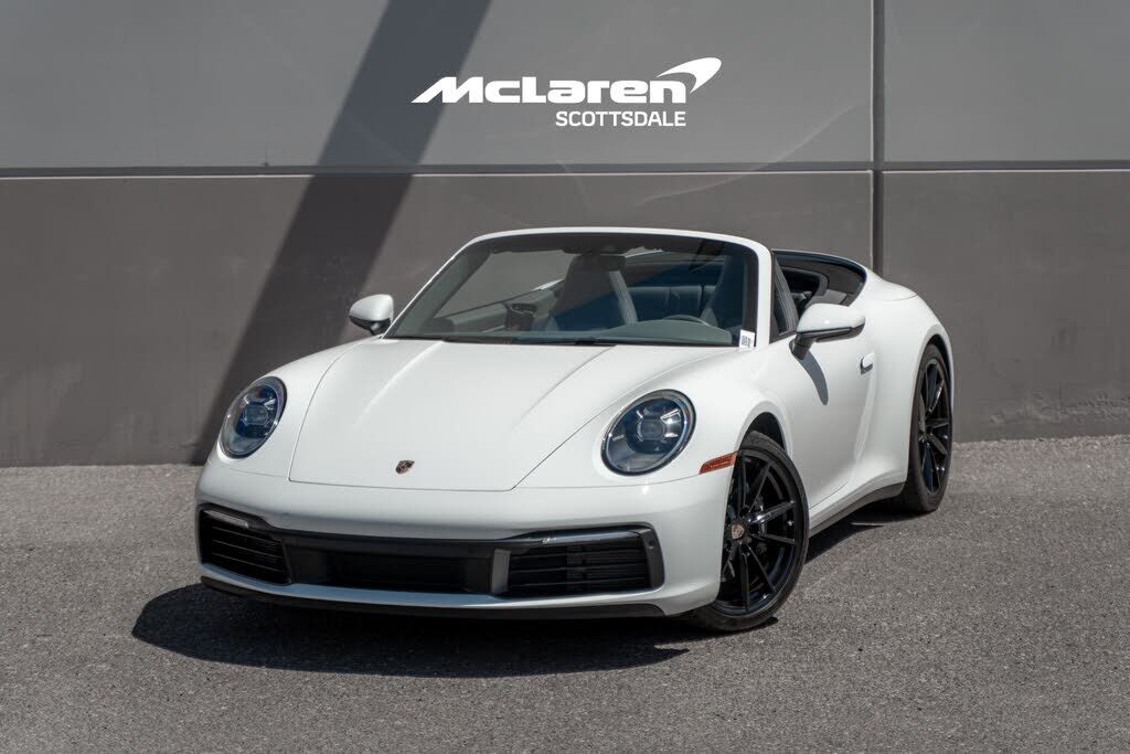 2024 PORSCHE 911