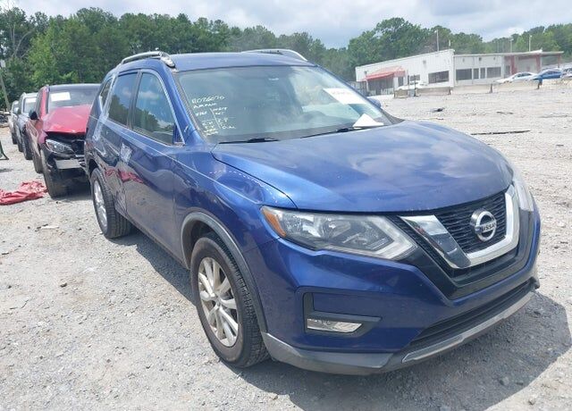 2017 NISSAN Rogue