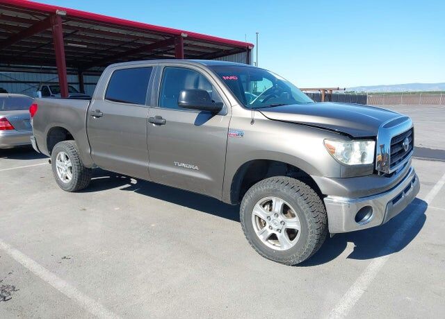 2008 TOYOTA Tundra
