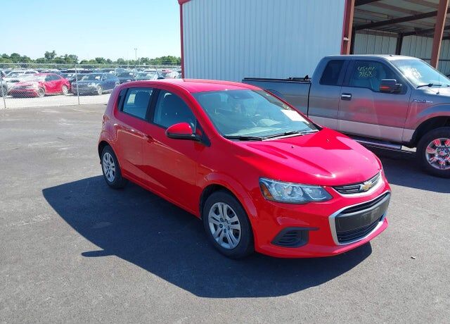2019 CHEVROLET Sonic