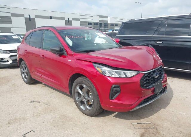 2024 FORD Escape