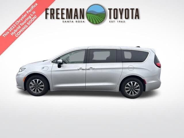 2023 CHRYSLER Pacifica