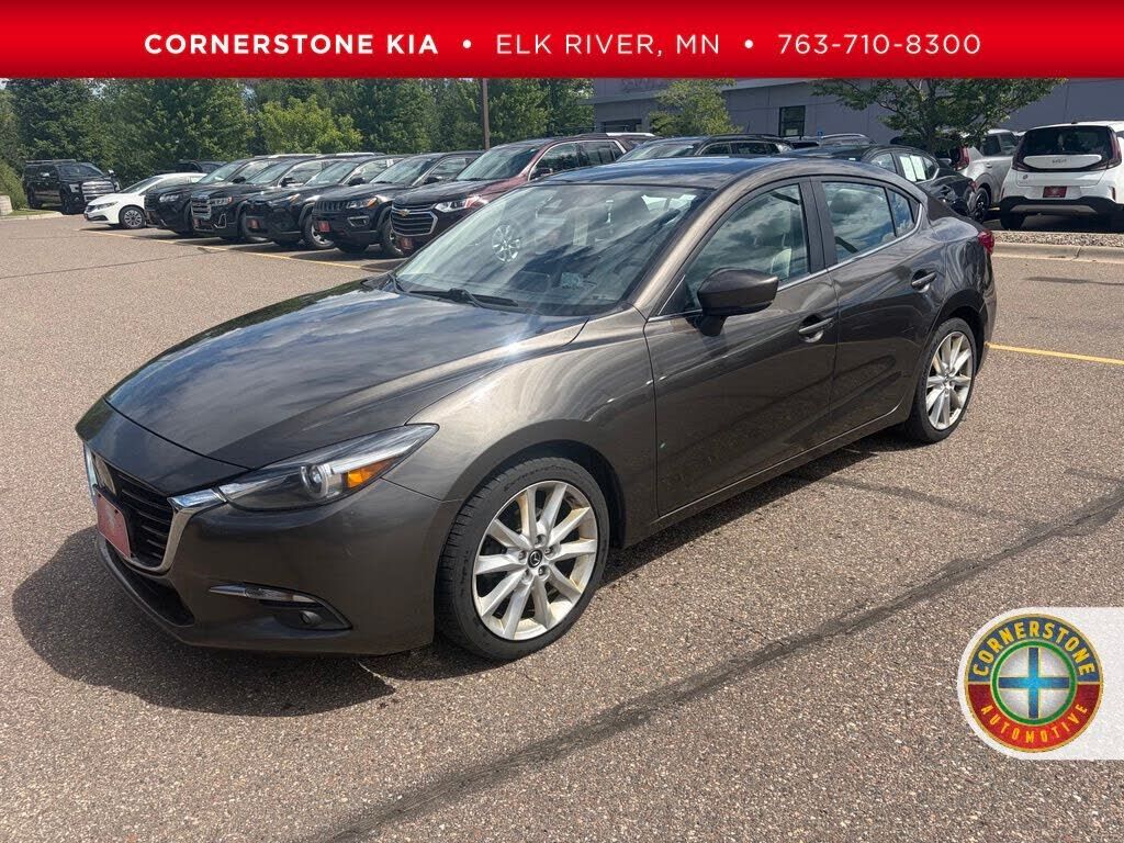 2017 MAZDA Mazda3