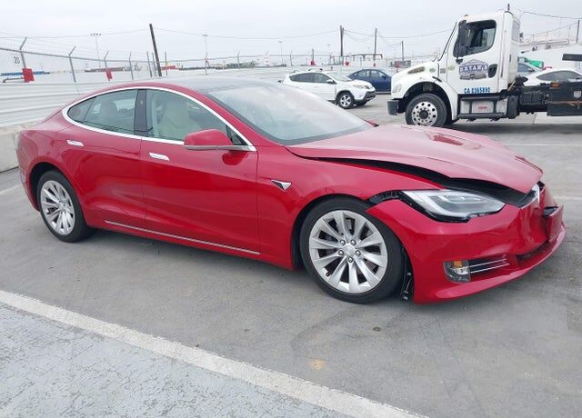 2018 TESLA Model S