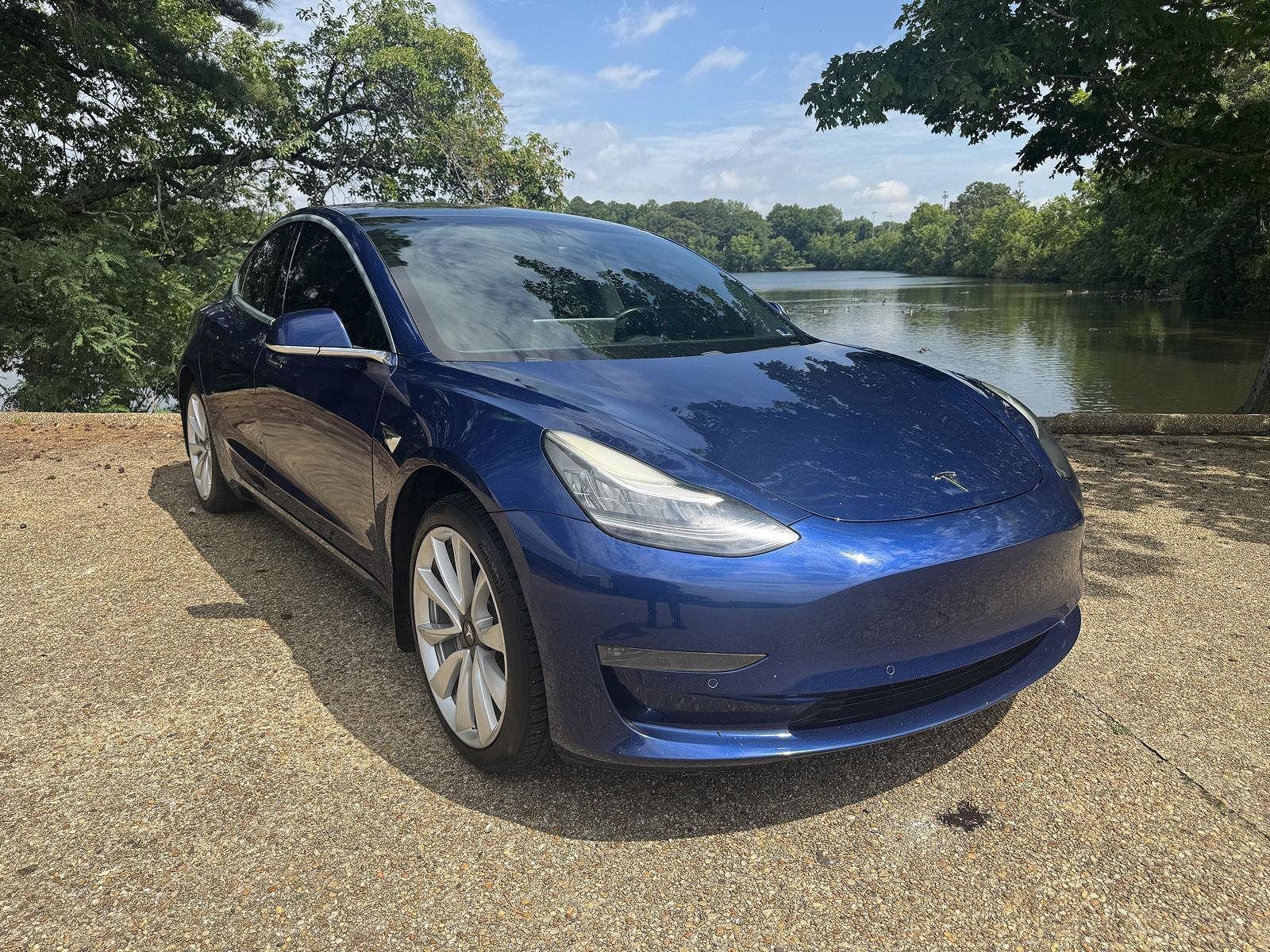 2019 TESLA Model 3