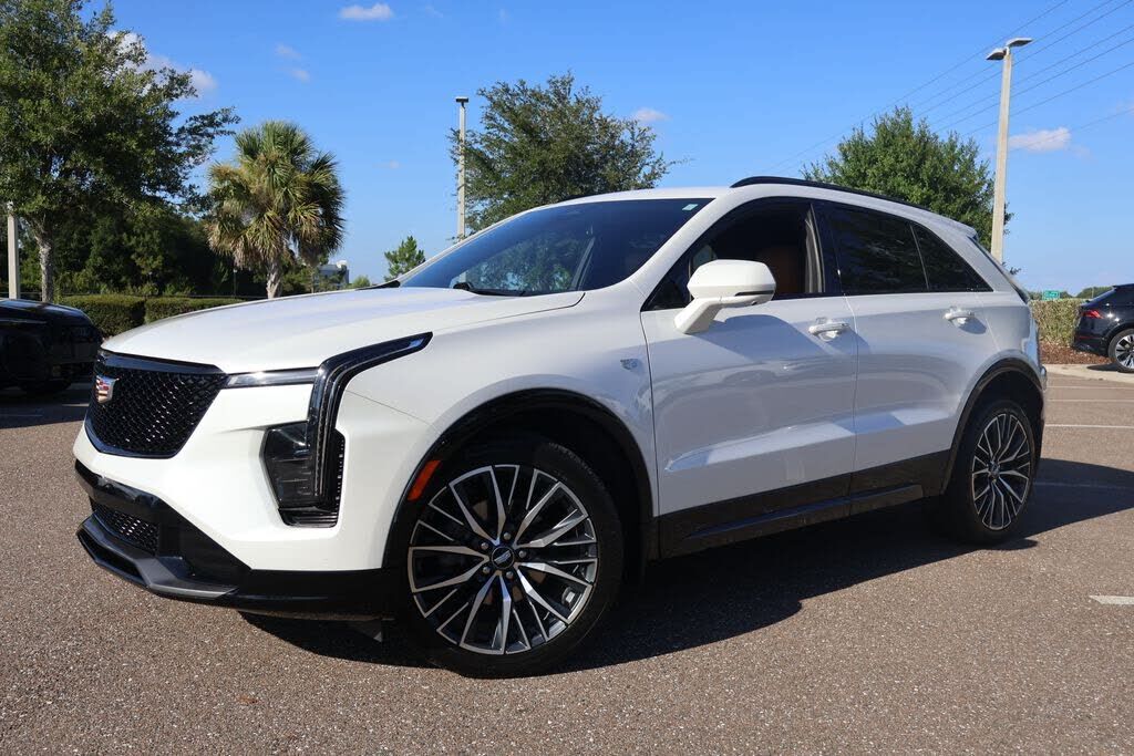 2025 CADILLAC XT4