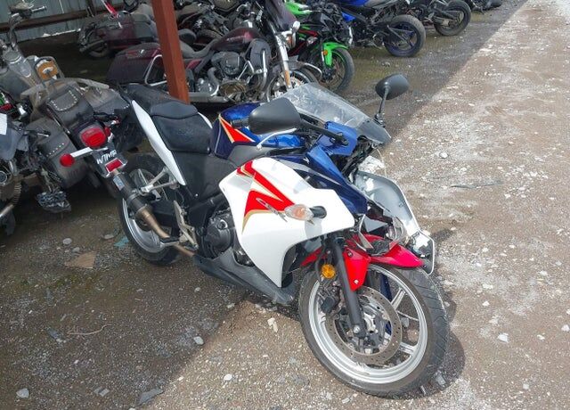 2012 HONDA CB