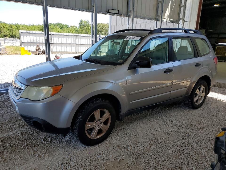 2011 SUBARU Forester