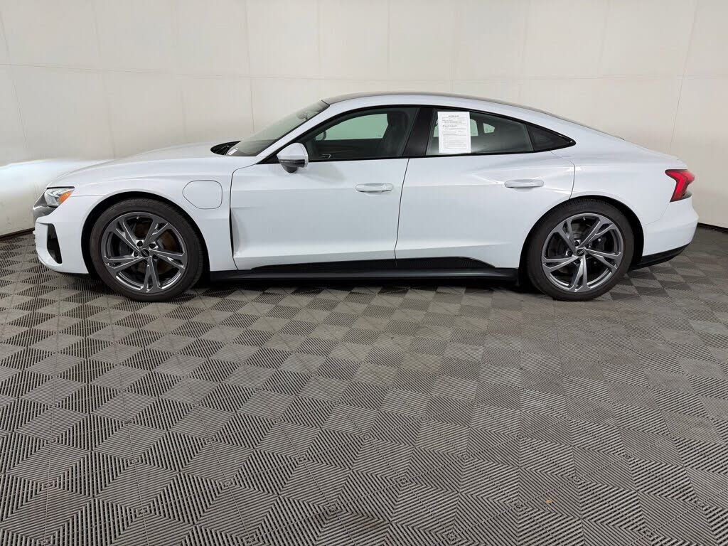 2023 Audi e-tron GT