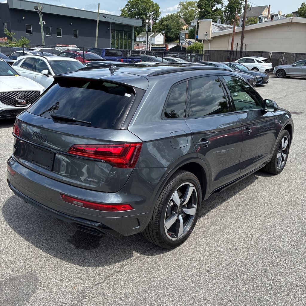 2022 Audi Q5