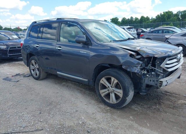 2012 TOYOTA Highlander