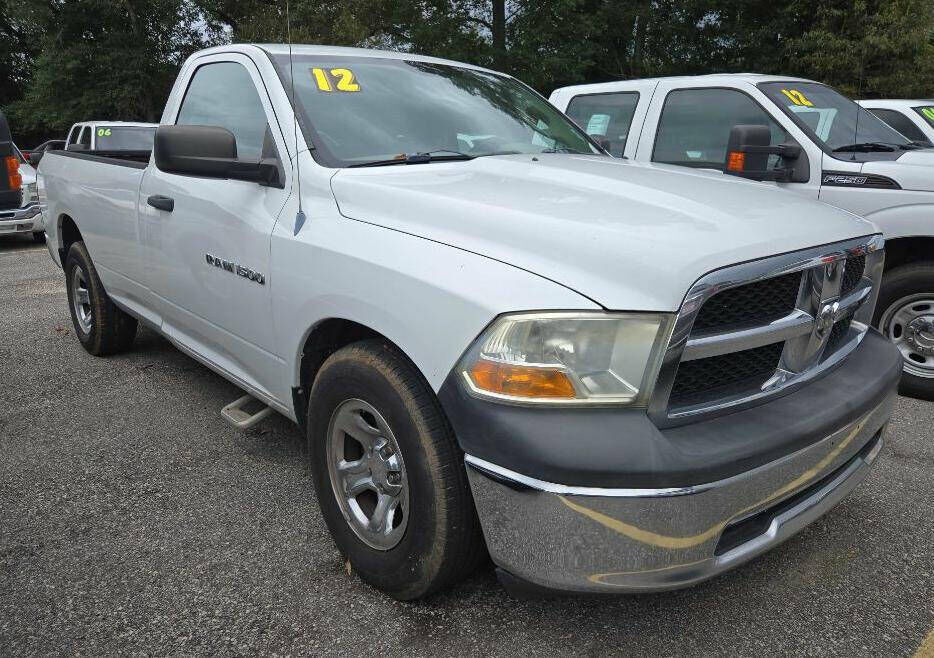 2012 DODGE Ram