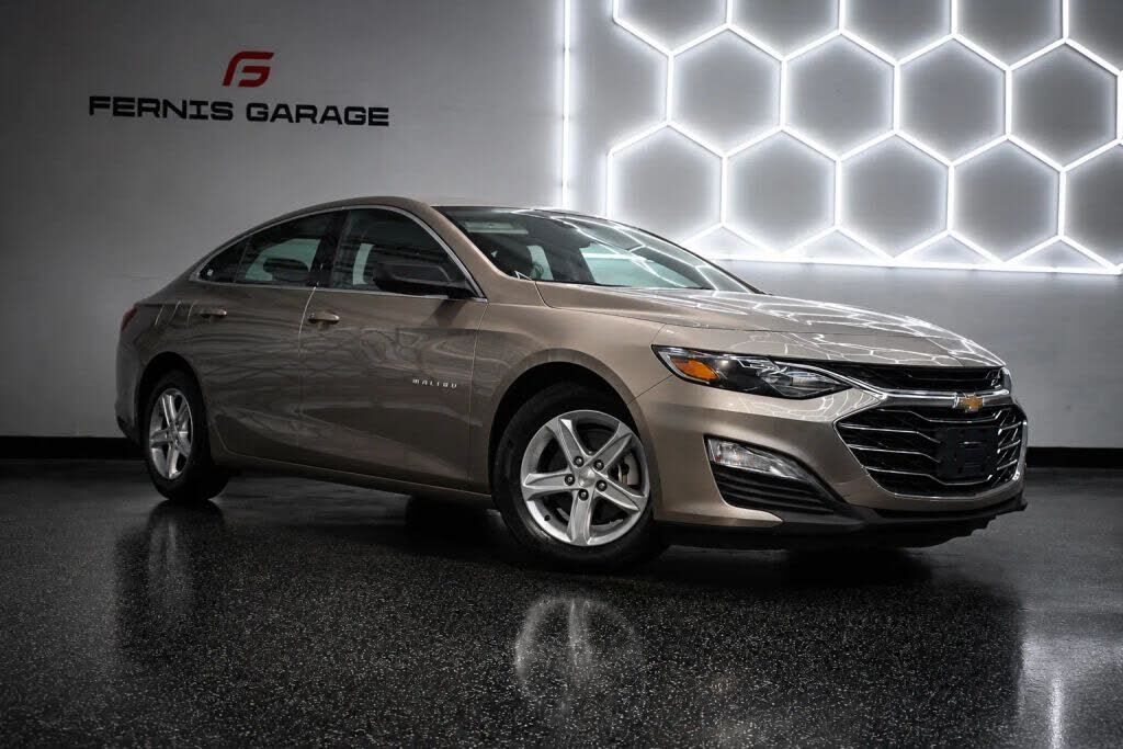 2024 CHEVROLET Malibu