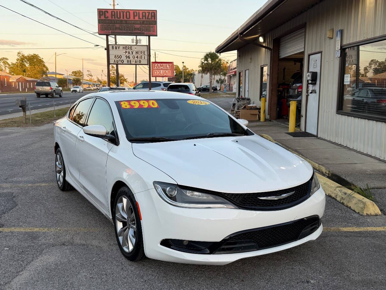 2015 CHRYSLER 200