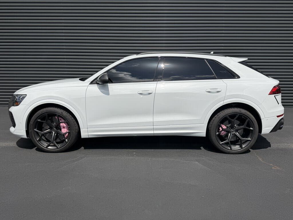 2025 Audi RS Q8