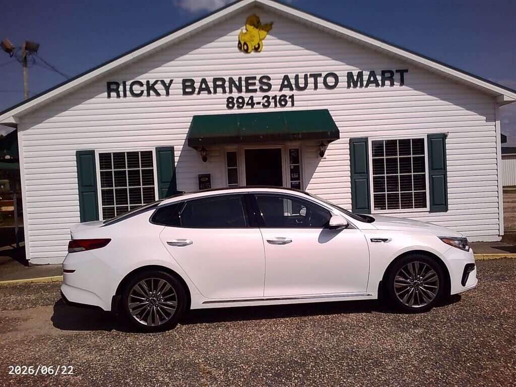 2019 KIA Optima