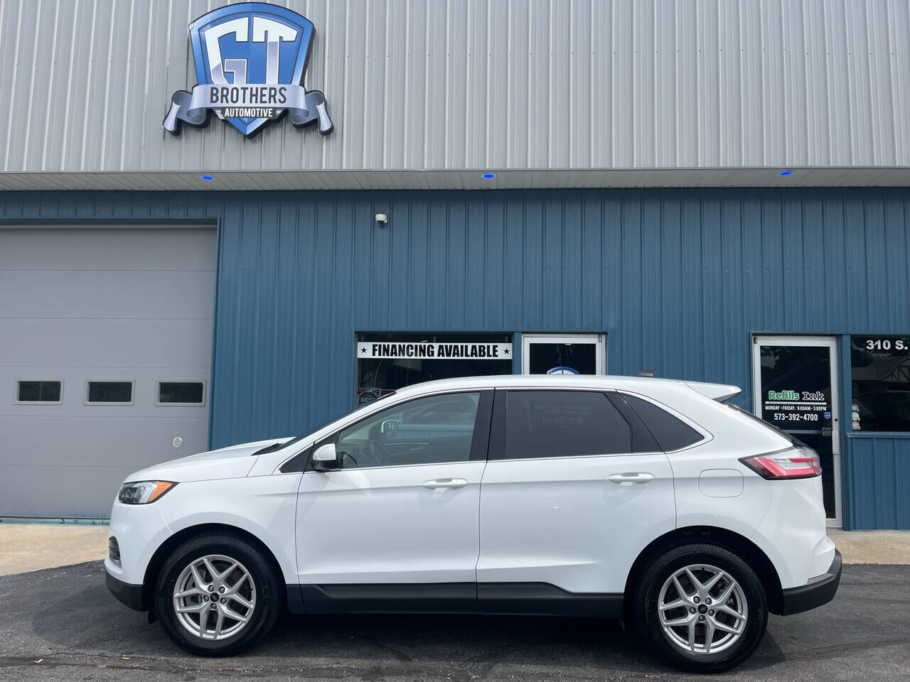 2023 FORD Edge