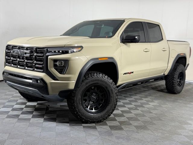 2024 GMC Canyon