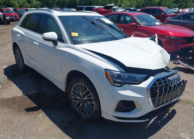2021 AUDI Q3