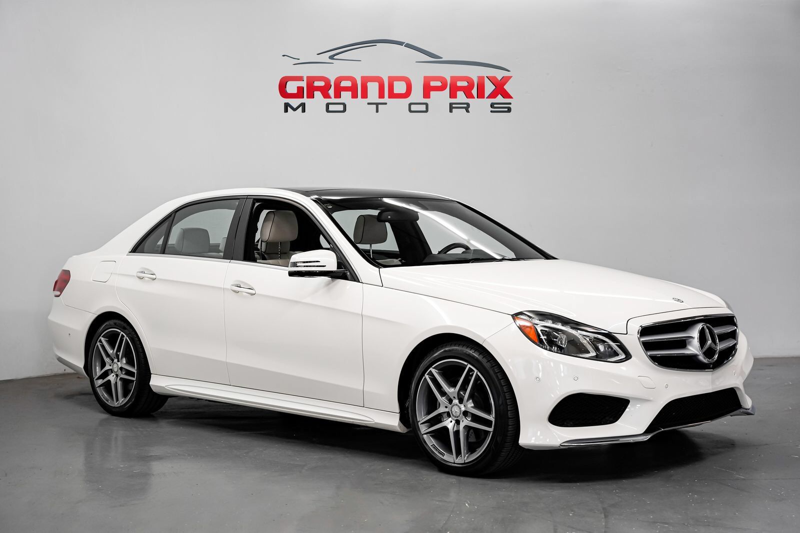 2015 MERCEDES-BENZ E-Class