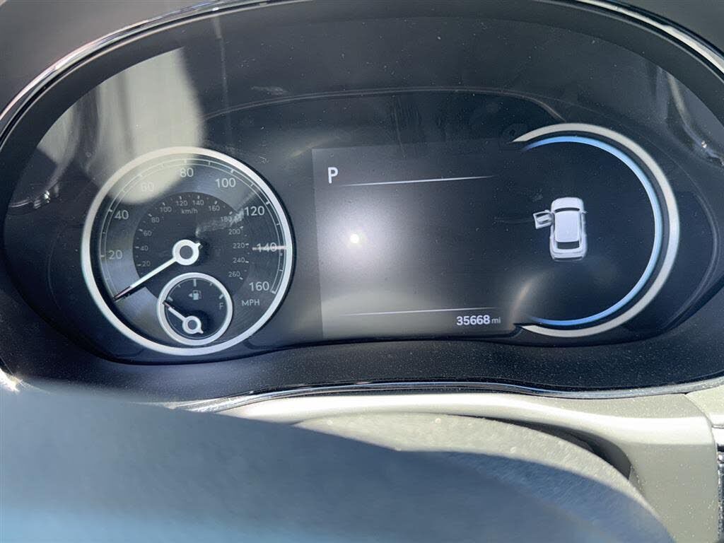 2024 GENESIS GV70