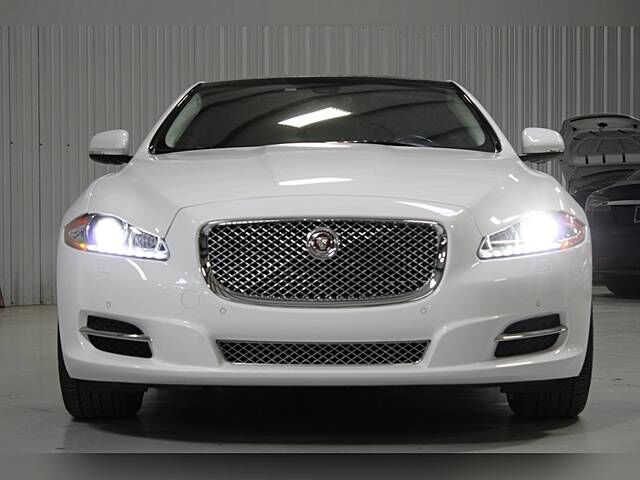 2014 JAGUAR XJ